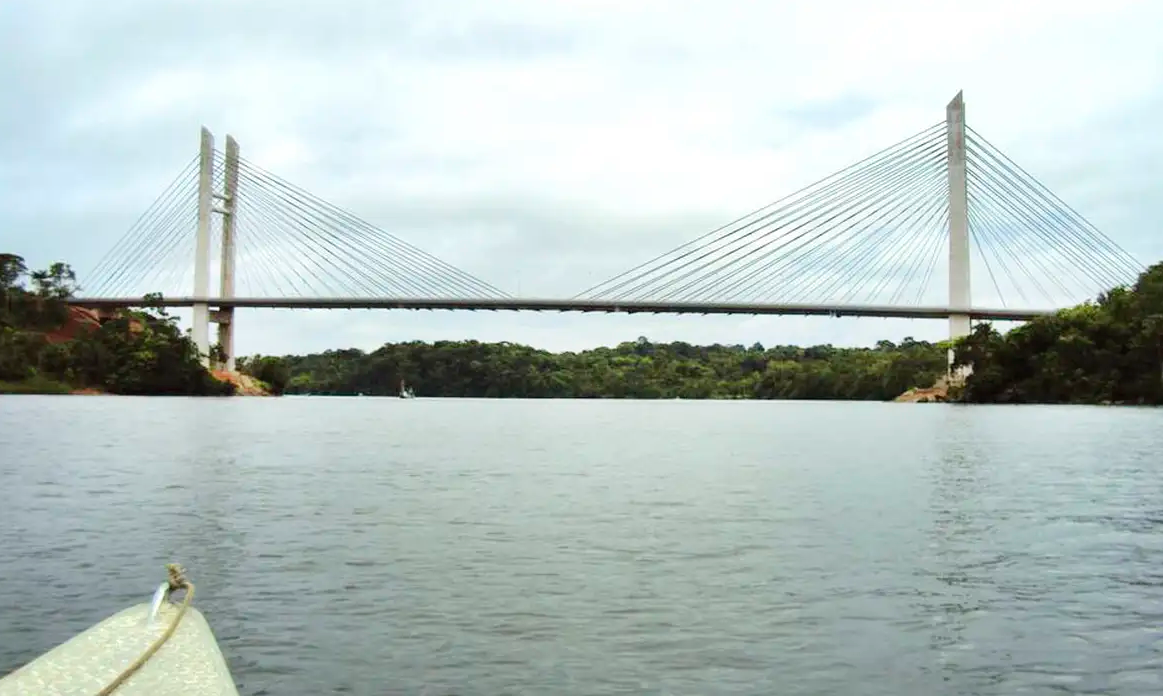 França suspende exigência de visto para brasileiros na Guiana Francesa