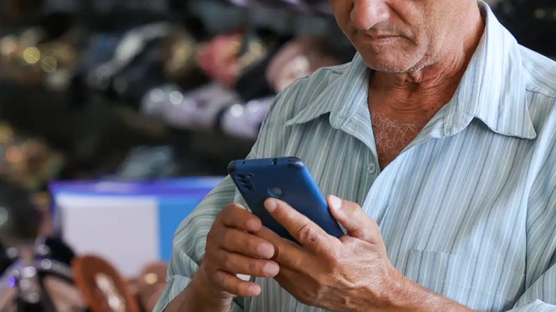 Famílias brasileiras perderam R$ 62,5 bilhões para bets em 2025