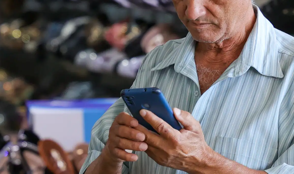 Famílias brasileiras perderam R$ 62,5 bilhões para bets em 2025