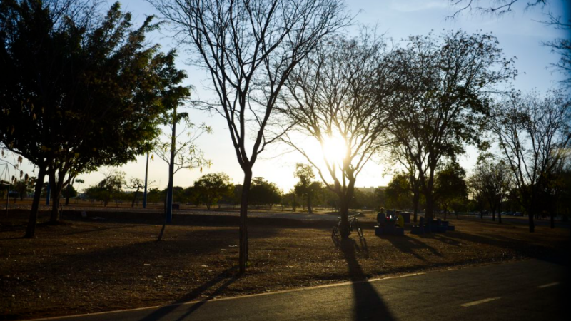 Região Centro-Oeste tem alerta laranja de perigo para baixa umidade