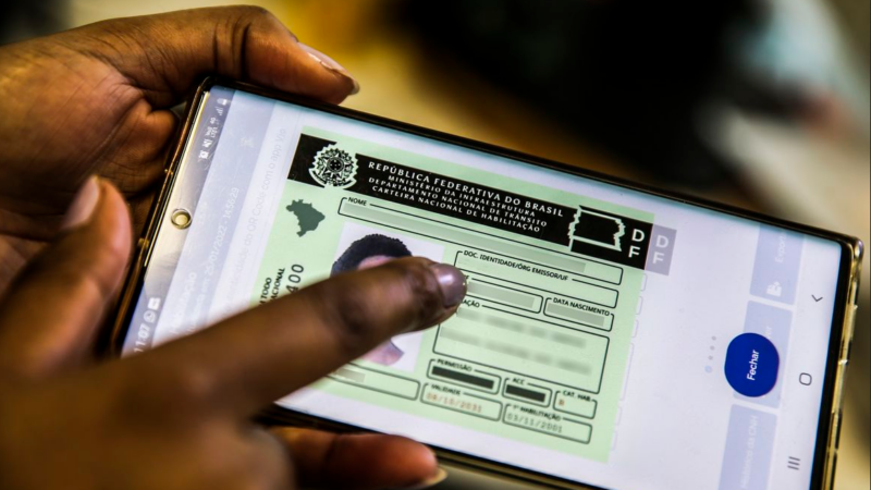 CNH vencida entre junho e setembro tem validade extra até dezembro